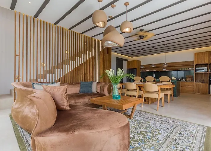 Luxury 3br Tropical With Private Pool Vakantiehuis *