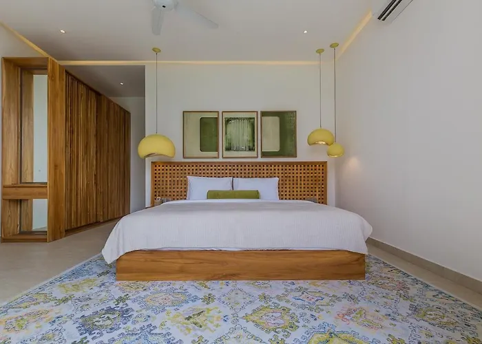 Luxury 3br Tropical With Private Pool *